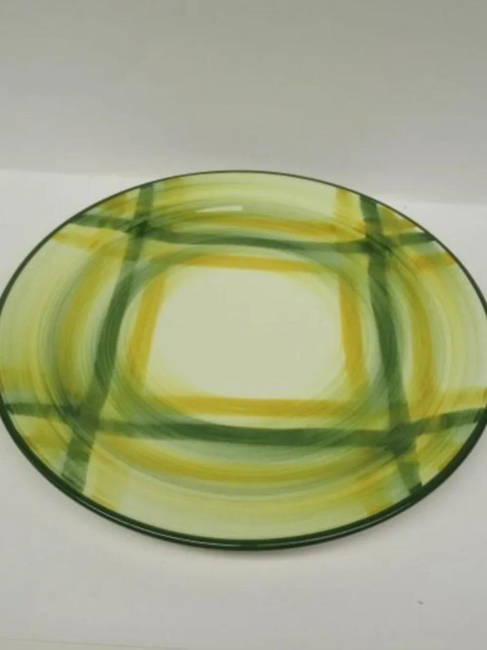 Metlox Vernonware GINGHAM 9 3/4 Inch Luncheon Plate, Made In U.S.A.